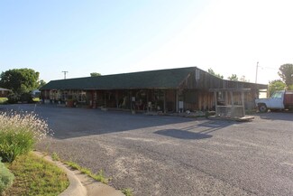 2224 8th St, Woodward, OK 73801