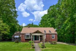 138 Baltic Hanover Rd, Baltic, CT 06330