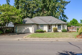 1860 Center St SE, Albany, OR 97322