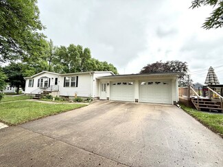 838 Pine St, Wabasso, MN 56293