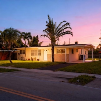 1060 NW 44th St, Oakland Park, FL 33309