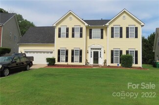 2541 Thomasson Place Cir, Charlotte, NC 28213