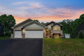 13137 13th Ave N, Zimmerman, MN 55398