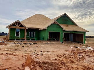 2445 Wind River Cir, Blanchard, OK 73010