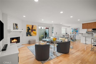 11100 Acama St Unit 16, North Hollywood, CA 91602