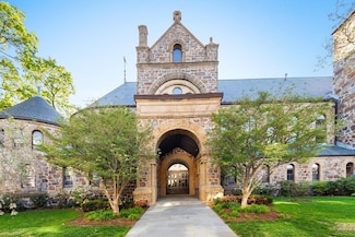 90 Park St Unit 24, Brookline, MA 02446