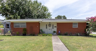 107 Avalon Way, Galveston, TX 77550