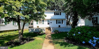 129 N Sylvania Ave, Jenkintown, PA 19046