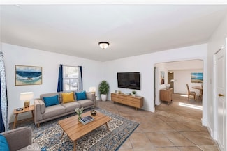 750 N 4th St, Banning, CA 92220