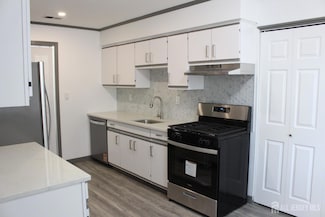 1612 Raspberry Ct, Edison, NJ 08817