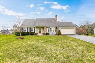 30 Haverhill Cir, Churchville, NY 14428