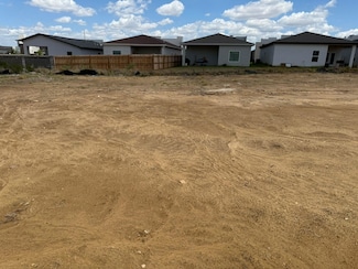 3804 Yoyis St, Laredo, TX 78046