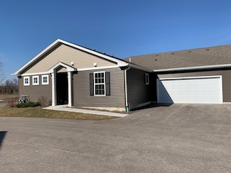 6453 Juniper Dr, Wonder Lake, IL 60097