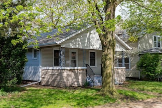 411 N Wenger Ave, Mishawaka, IN 46544