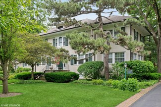 1293 Scott Ave, Winnetka, IL 60093