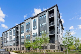 12850 Mosaic Park Way Unit 2-E, Herndon, VA 20171