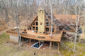 2882 S Whitehorse Rd, Nashville, IN 47448