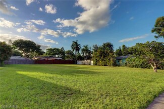 3818 Deleon St, Fort Myers, FL 33901