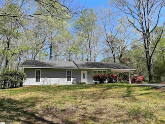 11 Virginia Ave, Travelers Rest, SC 29690