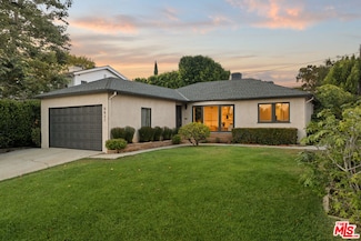 5821 W 75th St, Los Angeles, CA 90045