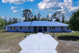 143 Pinecrest Cir, San Mateo, FL 32187