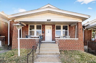 5441 Bates St, Saint Louis, MO 63116