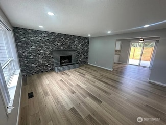 15216 22nd Place W, Lynnwood, WA 98087