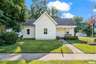 207 East St, Franklin, IL 62638