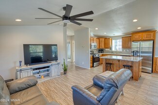 559 County Road 3144, Vernon, AZ 85940