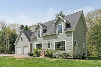 4 Caswell Rd, Gray, ME 04039