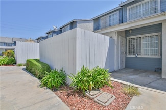 810 W Compton Blvd Unit 22, Compton, CA 90220