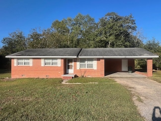 604 Barnes St, Opp, AL 36467