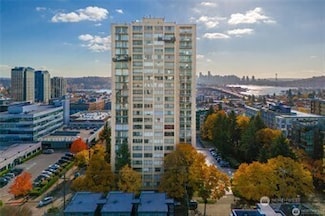 4540 8th Ave NE Unit 1102, Seattle, WA 98105
