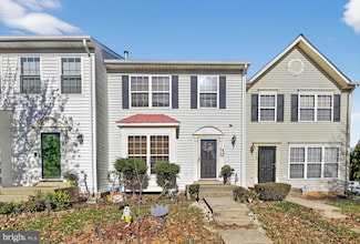 4762 Benecia Ln, Dumfries, VA 22025