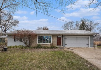 210 Pepperidge Ln, Battle Creek, MI 49015