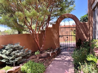 3101 Old Pecos Trail Unit 675, Santa Fe, NM 87505