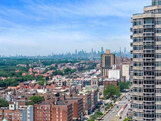 11201 Queens Blvd Unit 18D, Forest Hills, NY 11375