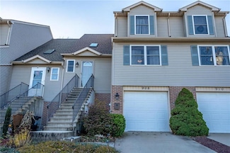 908 Front St, Whitehall, PA 18052