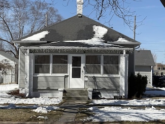 1404 W 5th St, Grand Island, NE 68801