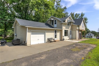 2627 2nd St Unit 1-2, Eau Claire, WI 54703