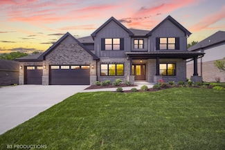 20426 Grand Traverse Dr, Frankfort, IL 60423