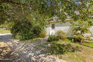 1444 2nd St, Gulfport, MS 39501