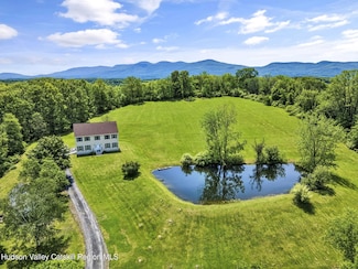 825 County Route 403, Greenville, NY 12083
