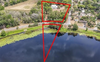 511 E Mirror Lake Dr, Fruitland Park, FL 34731
