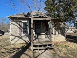 501 E Madison St, Pittsburg, KS 66762