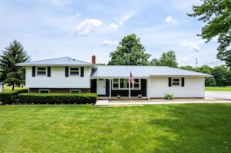 72 N Main St, Greenwich, OH 44837