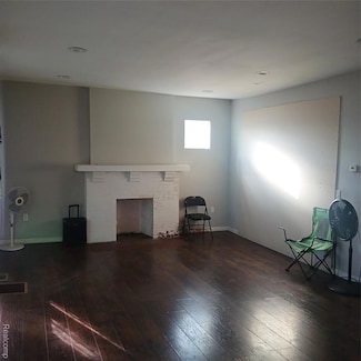 533 Trowbridge St, Detroit, MI 48202