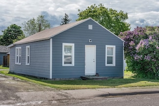 705 3rd St W, Polson, MT 59860