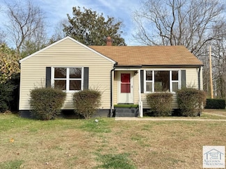 1505 Rivermont Heights Rd, Martinsville, VA 24112