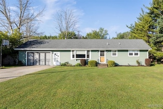 12643 Seneca Rd, Irving, NY 14081